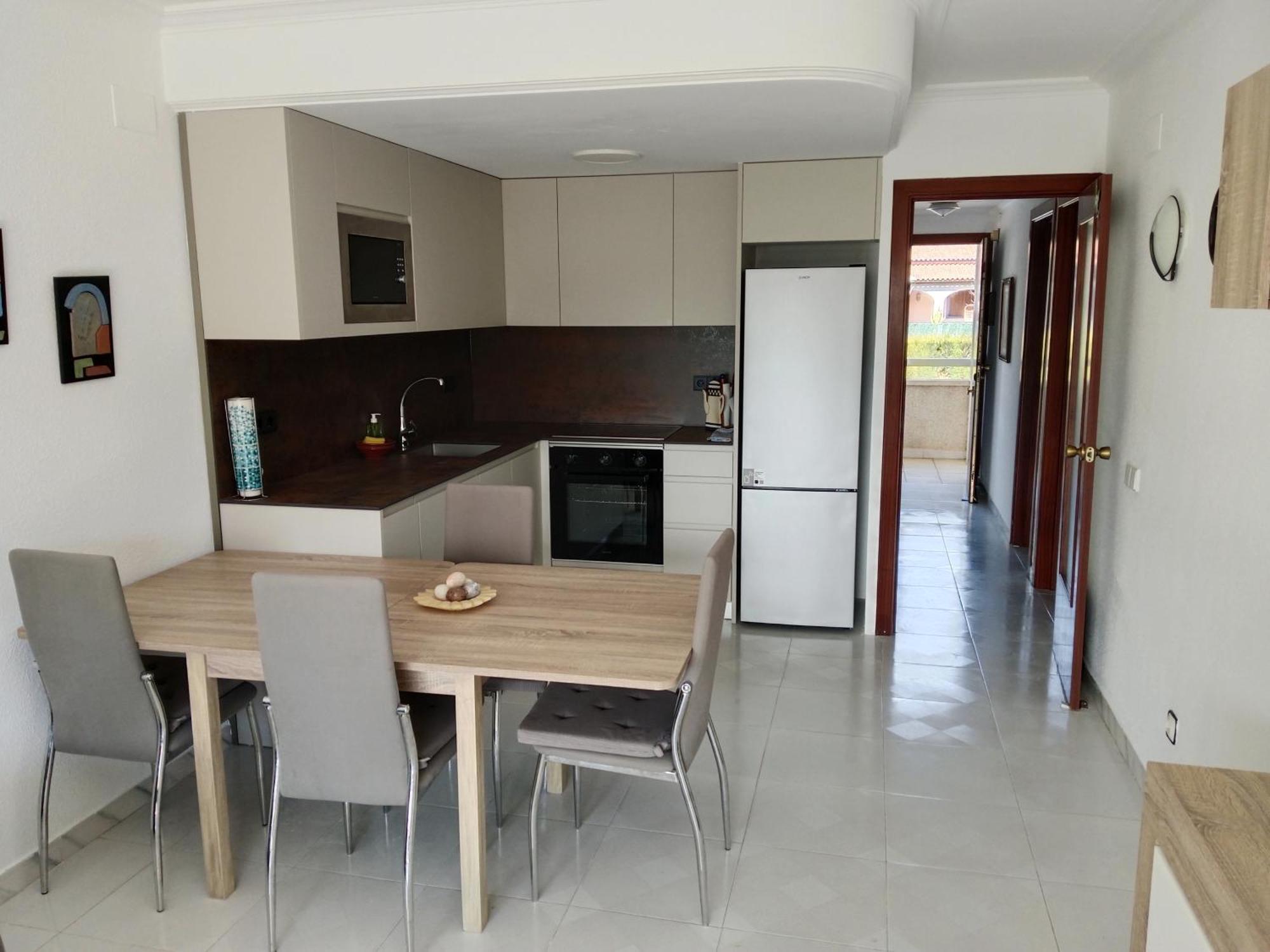 Cozzy Flat In A Quiet And Nice Area / Acogedor Apartamento En Zona Tranquila Y Agradable Cambrils Kültér fotó